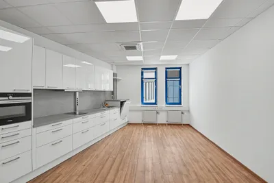 Gewerbeimmobilie mieten in Wien – 926 m², € 12 – Bild 9 von 13