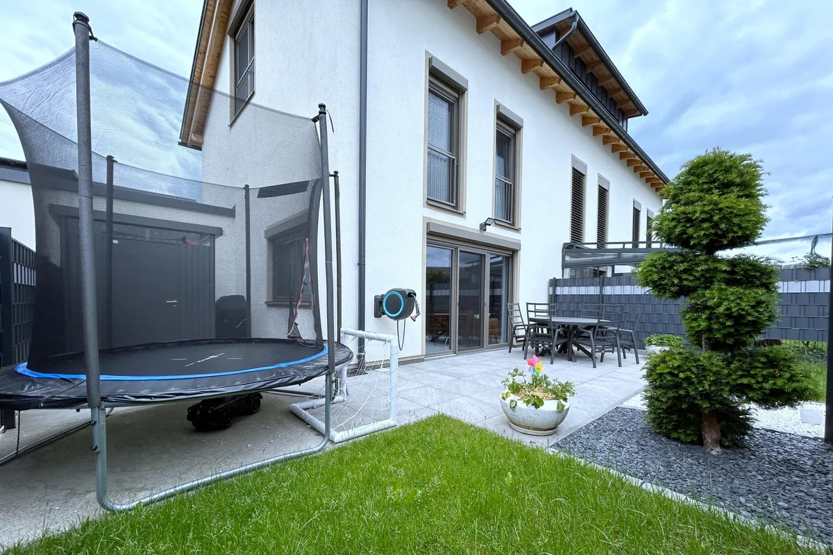Reihenhaus zum Kauf - Ansicht 2
