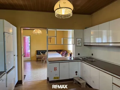 10-Zimmer-Haus kaufen in Tulln – 280 m², € 195.000 – Bild 6 von 12