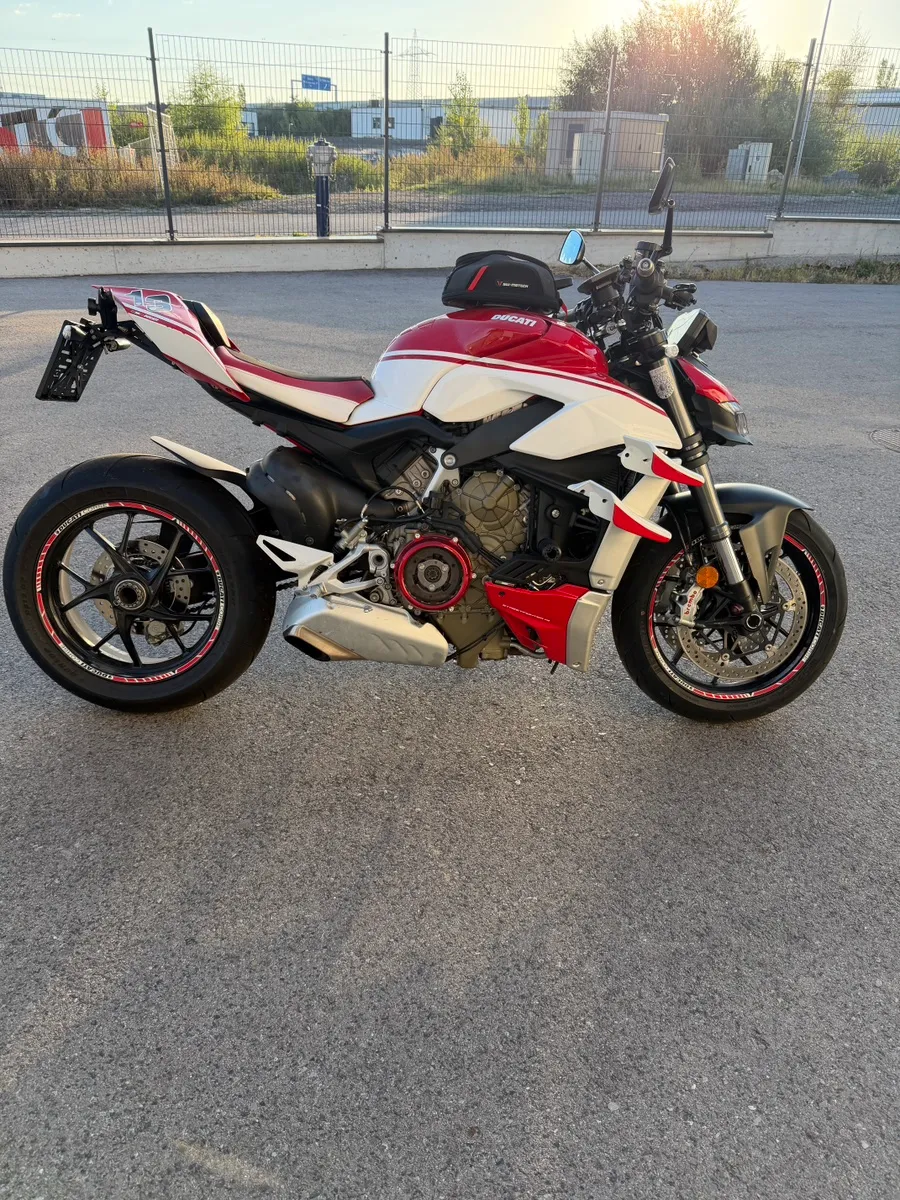 Ducati Streetfighter