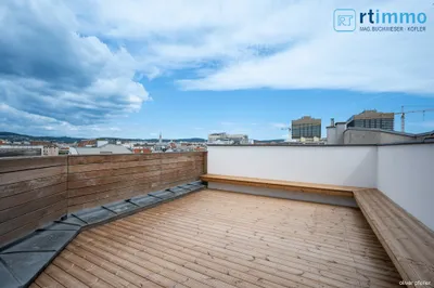 Erstbezug nach Sanierung: Exklusive 4-Zimmer Dachgeschoss-Wohnung mit Terrasse, klimatisiert – Bild 2