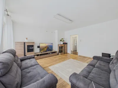 2-Zimmer-Wohnung kaufen in Linz Land – 64 m², € 165.000 – Bild 3 von 23