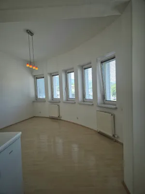 1-Zimmer-Wohnung mieten in Graz – 30 m², € 390 – Bild 10 von 10