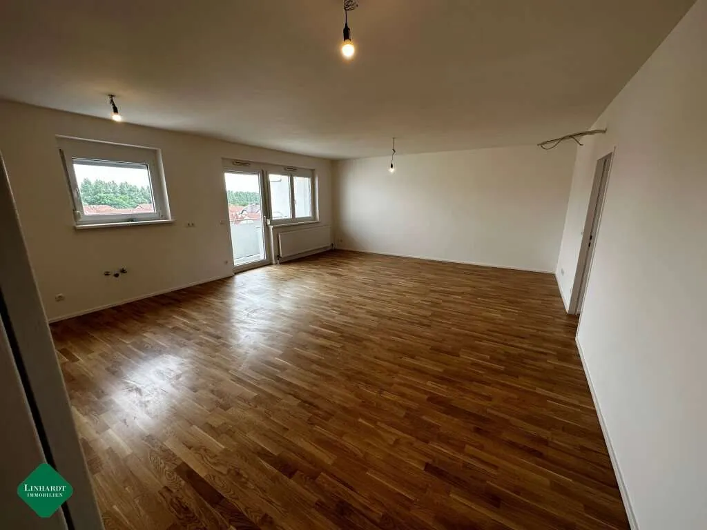 4 Zimmer-Eigentumswohnung mit Loggia - Ansicht 2