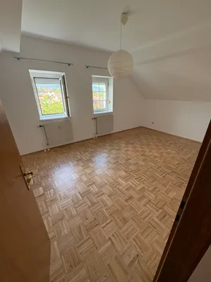 2-Zimmer-Wohnung mieten in Hartberg-Fürstenfeld – 82 m², € 600 – Bild 3 von 8