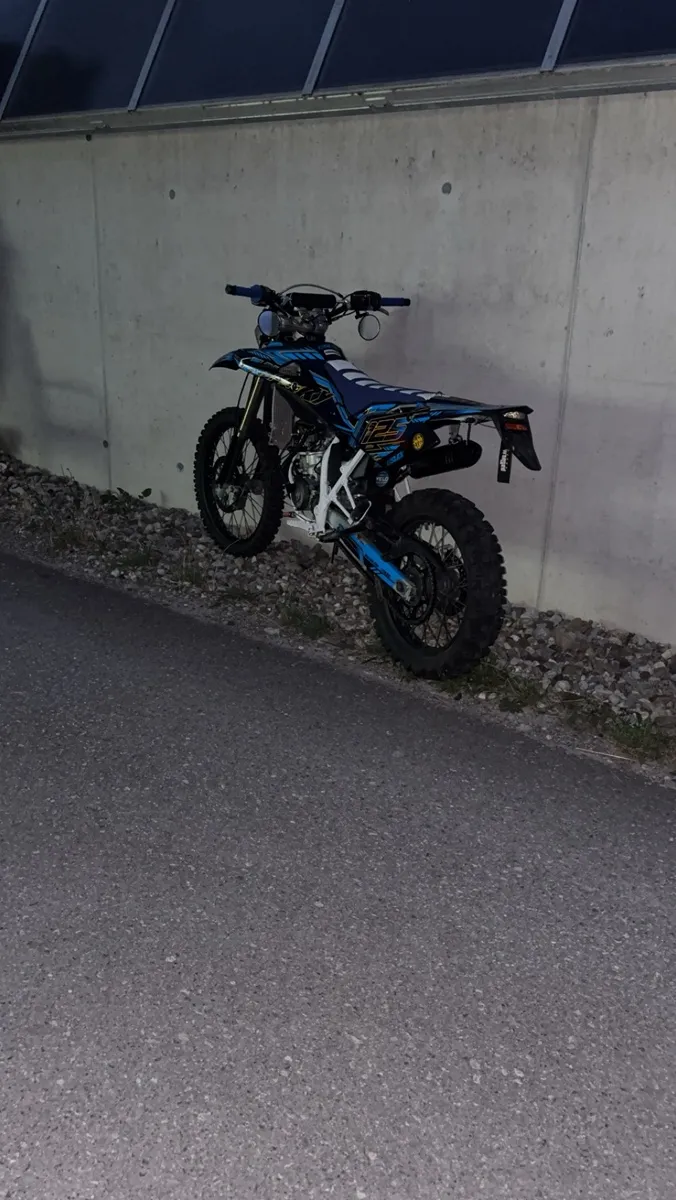 Husqvarna WR