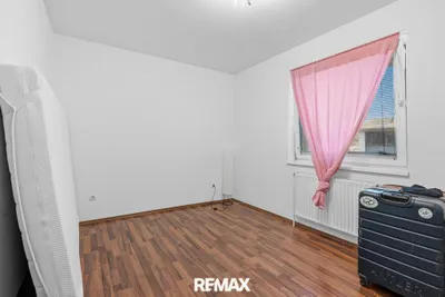 3-Zimmer-Wohnung kaufen in Baden – 68 m², € 149.000 – Bild 8 von 14