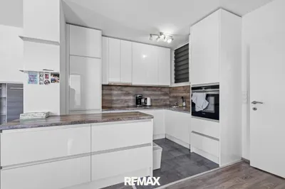 3-Zimmer-Wohnung kaufen in Baden – 68 m², € 149.000 – Bild 3 von 14