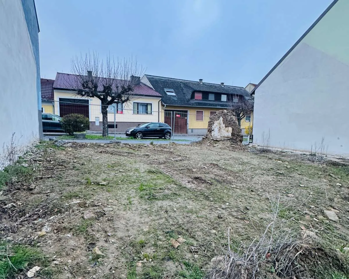 Baugenehmigtes Neubauprojekt auf 1.844 m² - ideale Gelegenheit für Bauträger, Anleger oder Mehrgenerationenwohnen - Radharc 3
