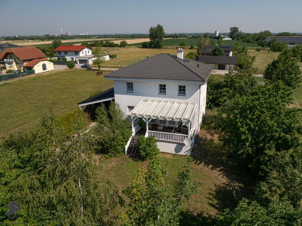 Exklusives Niedrigenergie-Einfamilienhaus mit Vollkeller auf 1.008 m² Grundstück in ruhiger Bestlage von Pixendorf – pohled 2