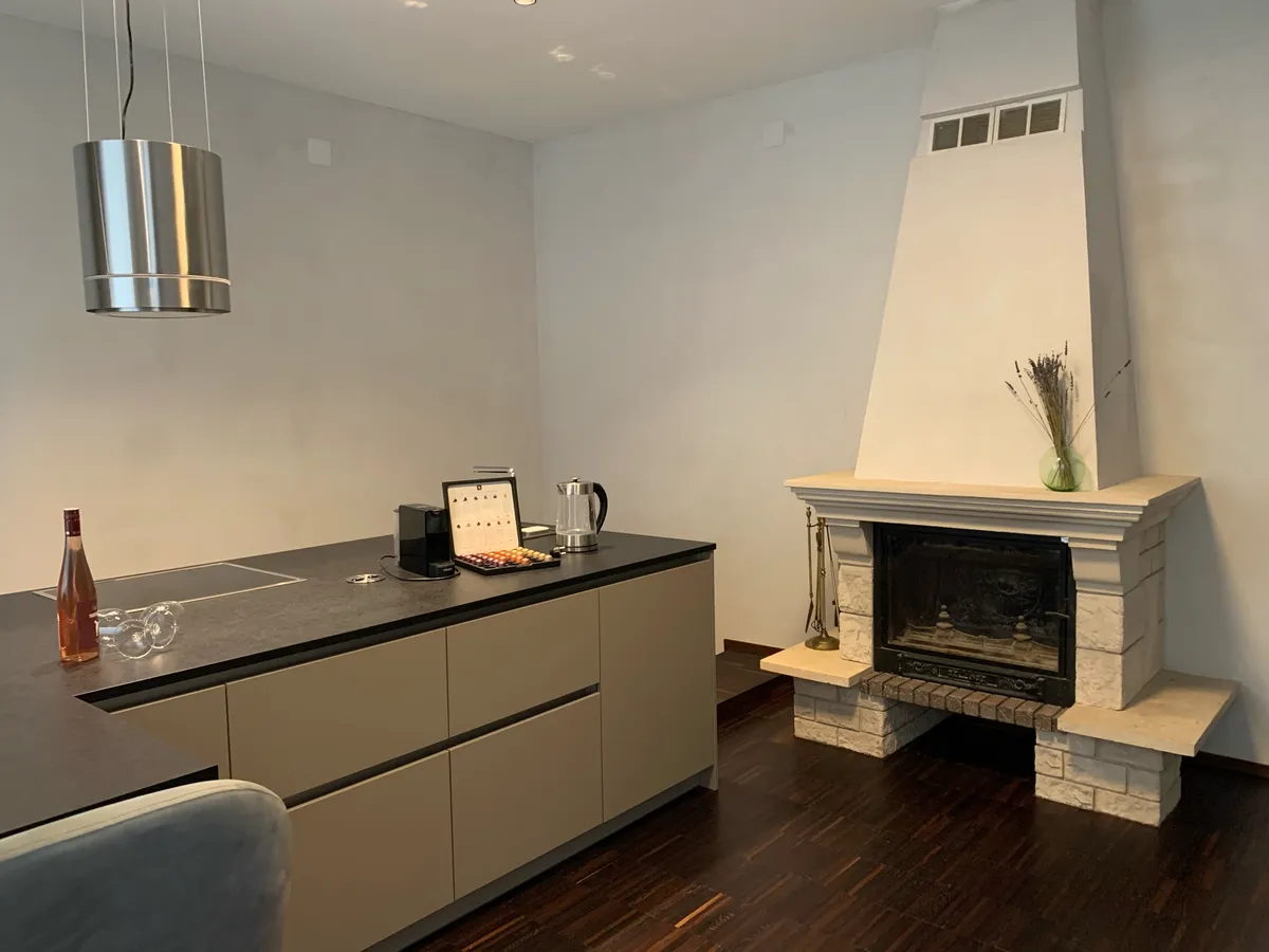 Wunderschöne, renovierte Boutique-Wohnung im 8. Bezirk zu vermieten - Ansicht 3