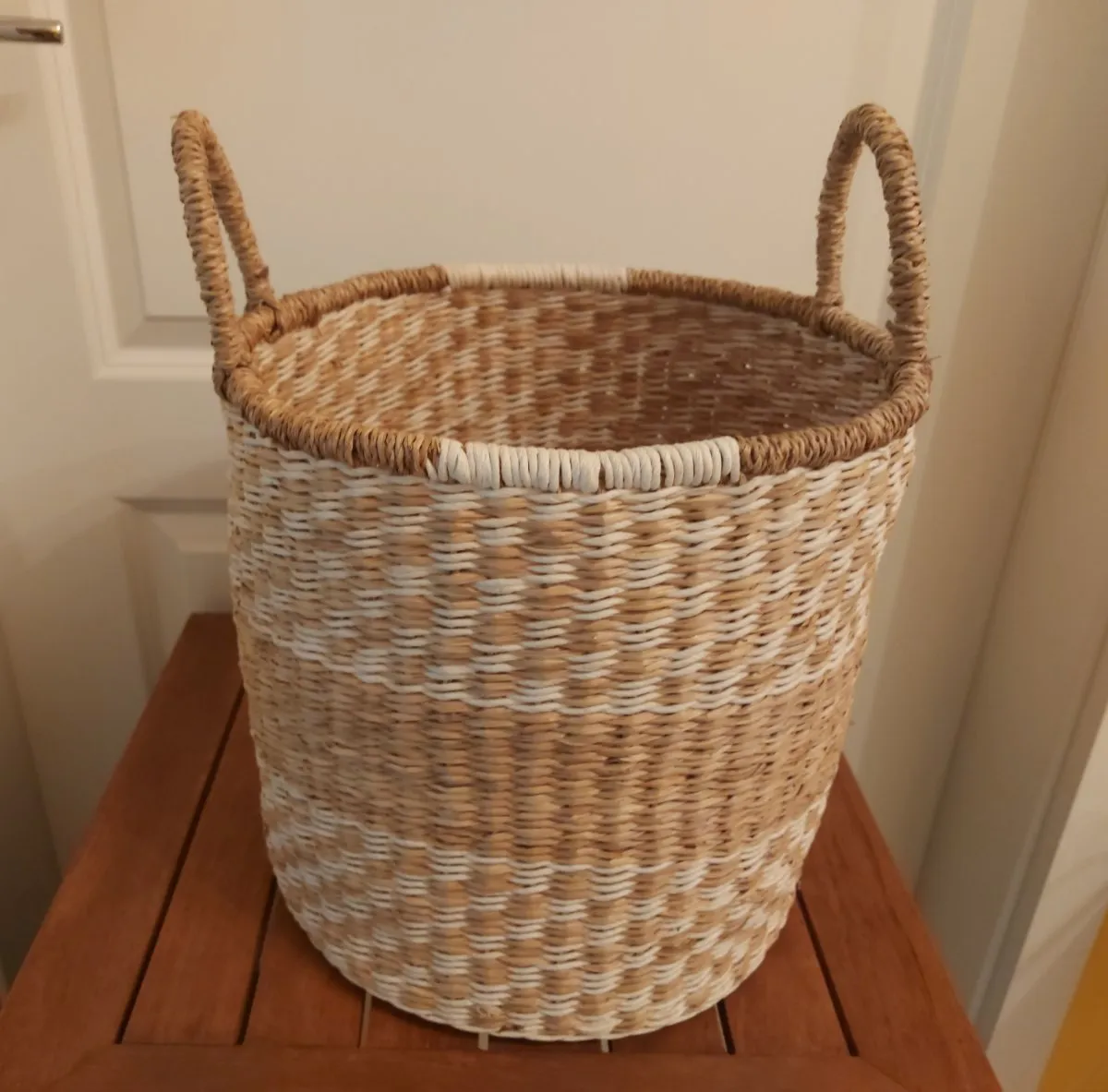 Deko Korb/Übertopf 30cm hoch, € 15,- (8451 Heimschuh)