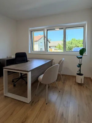 8-Zimmer-Gewerbeimmobilie mieten in Amstetten – 360 m², € 2.100 – Bild 3 von 22