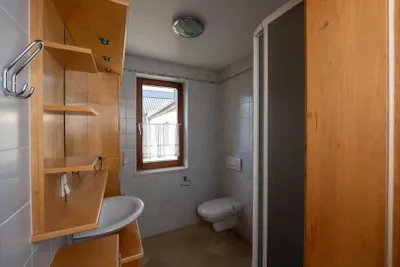 13-Zimmer-Gewerbeimmobilie kaufen in Urfahr-Umgebung – 320 m², € 750.000 – Bild 8 von 45