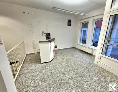 3-Zimmer-Gewerbeimmobilie mieten in Sankt Pölten – 126 m², € 1.652 – Bild 2 von 12