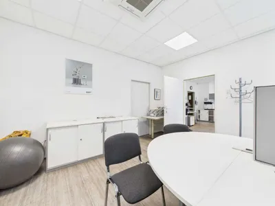 Gewerbeimmobilie kaufen in Linz – 215 m², € 345.000 – Bild 5 von 7