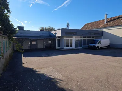 Gewerbeimmobilie mieten in Eisenstadt - Umgebung – 387 m², € 1.990