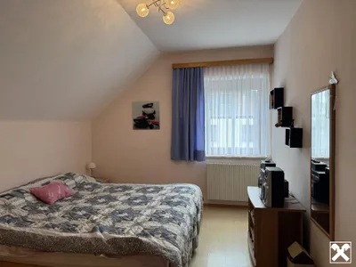 6-Zimmer-Haus kaufen in Hollabrunn – 170 m², € 379.000 – Bild 10 von 12
