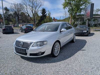 VW Passat Highline 2,0 TDI DPF DSG
