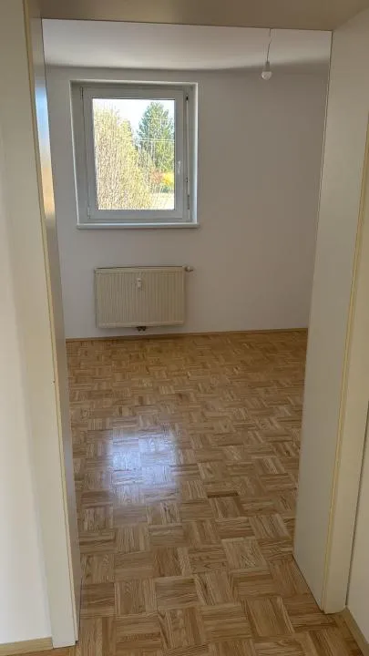 Erlensiedlung 2/5 Preding: 3 Zimmerwohnung mit Balkon und Carport! - Ansicht 3