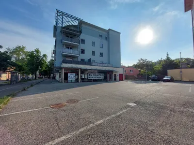 Gewerbeimmobilie mieten in Villach – 820 m², € 12 – Bild 2 von 3