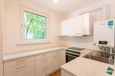 Schöne 2-Zimmer-Wohnung mit Balkon in Grünruhelage – Bild 3