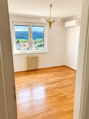 Wohnung mieten in Neunkirchen – 90 m², € 920 – Bild 8 von 9