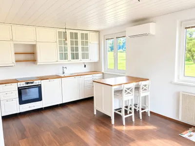 Wohnung mieten in Neunkirchen – 90 m², € 920 – Bild 2 von 9