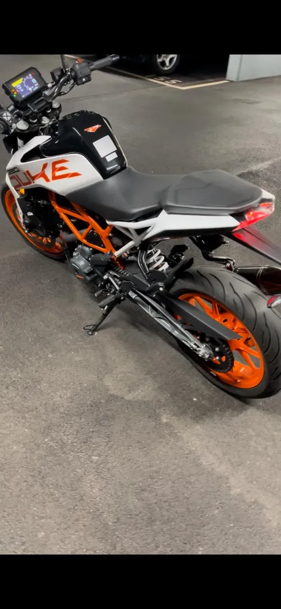 KTM Duke