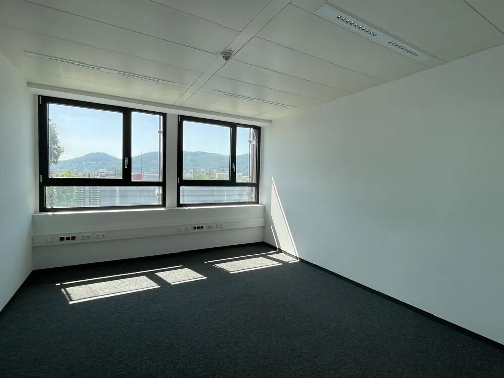Attraktives Büro mit bester Infrastruktur - Ansicht 3