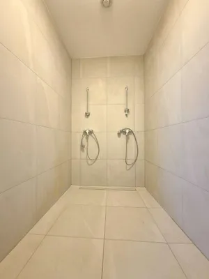 2-Zimmer-Gewerbeimmobilie mieten in Linz – 253 m², € 3.468 – Bild 8 von 9