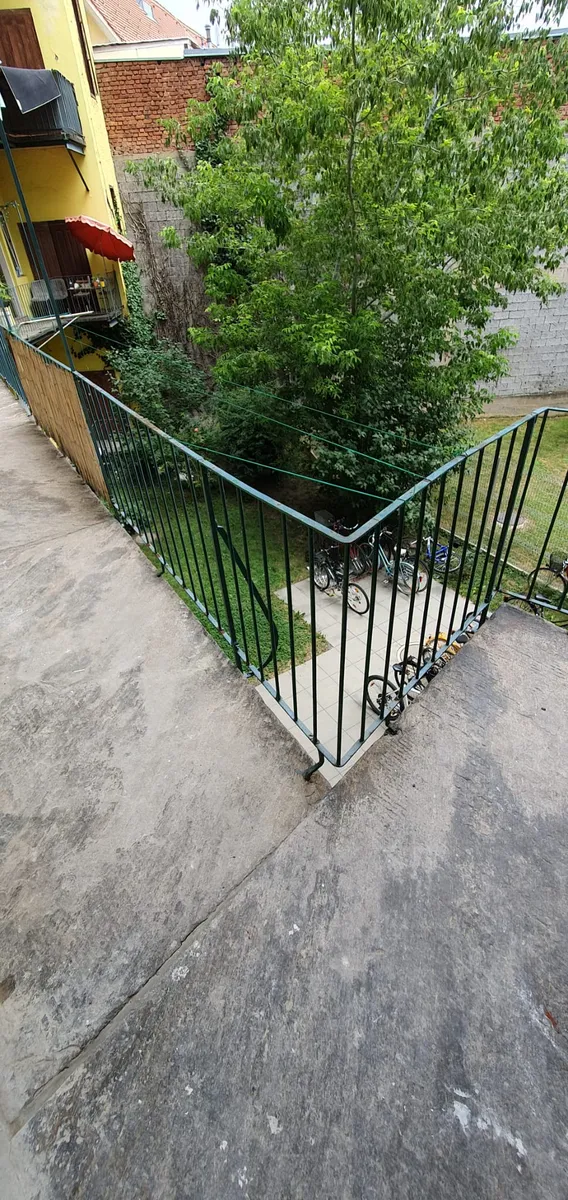 Pärchenhit: Frisch renovierte 2-Zimmer-Wohnung mit Laubengang als Balkon nutzbar in Top-Lage - nur 5 Gehminuten zum Lendplatz - Privatvermietung - Ansicht 3