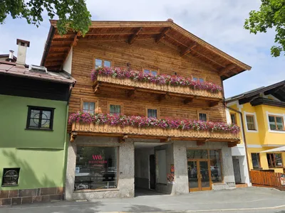 Haus kaufen in Kitzbühel – 756,74 m² – Bild 2 von 10