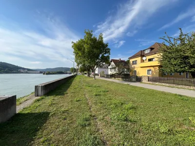 6-Zimmer-Gewerbeimmobilie kaufen in Melk – 180 m², € 325.000 – Bild 1 von 34