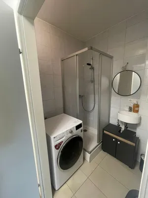 1-Zimmer-Wohnung mieten in Linz – 32 m², € 560 – Bild 8 von 10