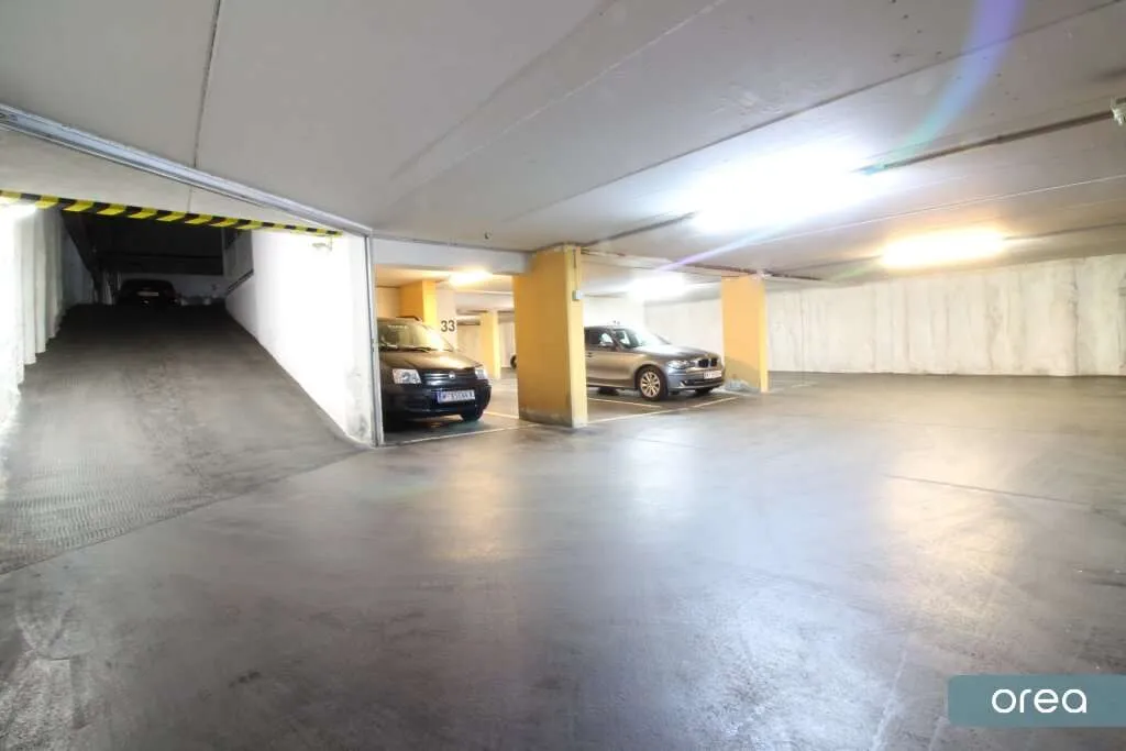 Tiefgaragenstellplätze in der Grundsteingasse 41 - Vista 2