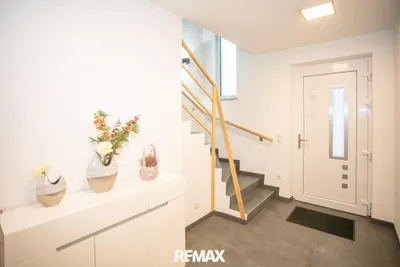 6-Zimmer-Haus kaufen in Krems Land – 215 m², € 675.000 – Bild 4 von 28