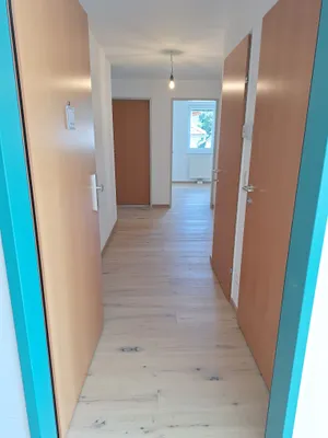 3-Zimmer-Wohnung mieten in Neunkirchen – 73 m², € 991 – Bild 11 von 14