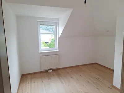 3-Zimmer-Wohnung mieten in Neunkirchen – 73 m², € 991 – Bild 7 von 14