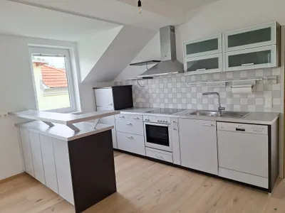 3-Zimmer-Wohnung mieten in Neunkirchen – 73 m², € 991 – Bild 5 von 14