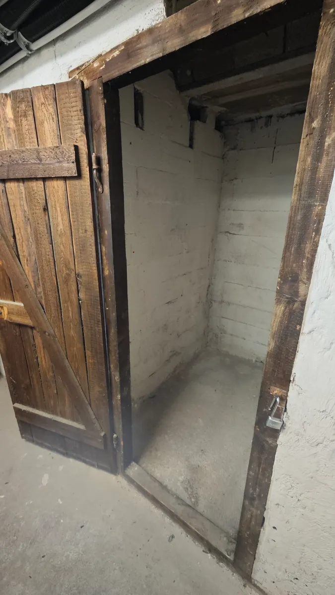 Kellerabteil 1,8 m² - € 59, nur € 100 Kaution - 1150 Wien, Lift, provisionsfrei - Lager, Stauraum, Lagerfläche