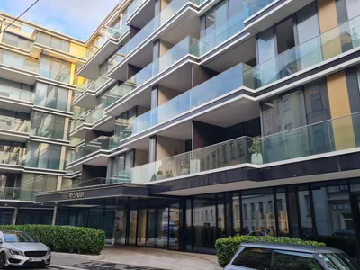Luxuriöse helle Wohnung mit Balkon und Loggia. Beatrixgasse 27.