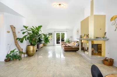 6-Zimmer-Haus kaufen in Baden – 300 m², € 2.225.000 – Bild 2 von 14