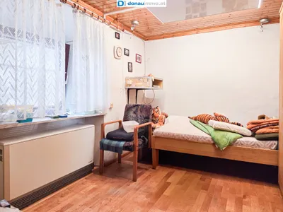 6-Zimmer-Haus kaufen in Waidhofen an der Thaya – 140 m², € 60.000 – Bild 5 von 12