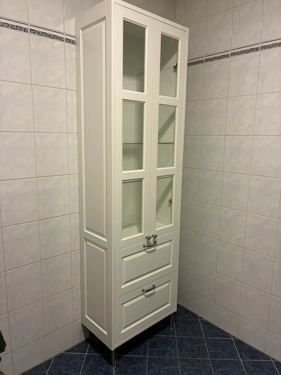 Ikea Badschrank / Badezimmerschrank / Hochschrank Tännforsen in weiß, € 280,- (2136 Laa an der Thaya)