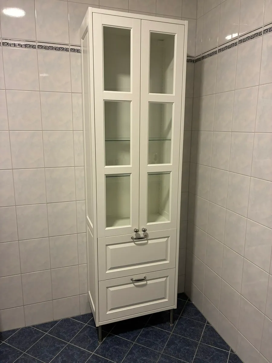 Ikea Badschrank / Badezimmerschrank / Hochschrank Tännforsen in weiß, € 280,- (2136 Laa an der Thaya)