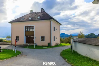 9-Zimmer-Gewerbeimmobilie kaufen in Villach Land – 360 m², € 390.000 – Bild 1 von 20
