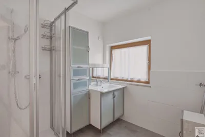 15-Zimmer-Gewerbeimmobilie kaufen in Innsbruck-Land – 370 m², € 1.249.000 – Bild 25 von 34