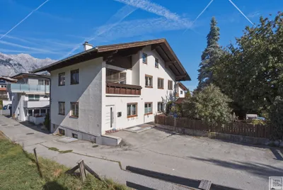 15-Zimmer-Gewerbeimmobilie kaufen in Innsbruck-Land – 370 m², € 1.249.000 – Bild 1 von 34