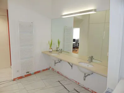 5-Zimmer-Gewerbeimmobilie mieten in Wien – 190 m², € 3.558 – Bild 38 von 39
